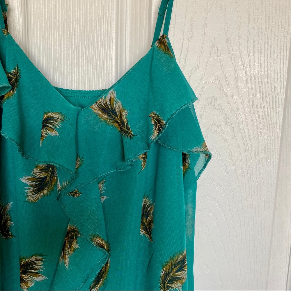 💫 BOGO | Flowy Feather Tank